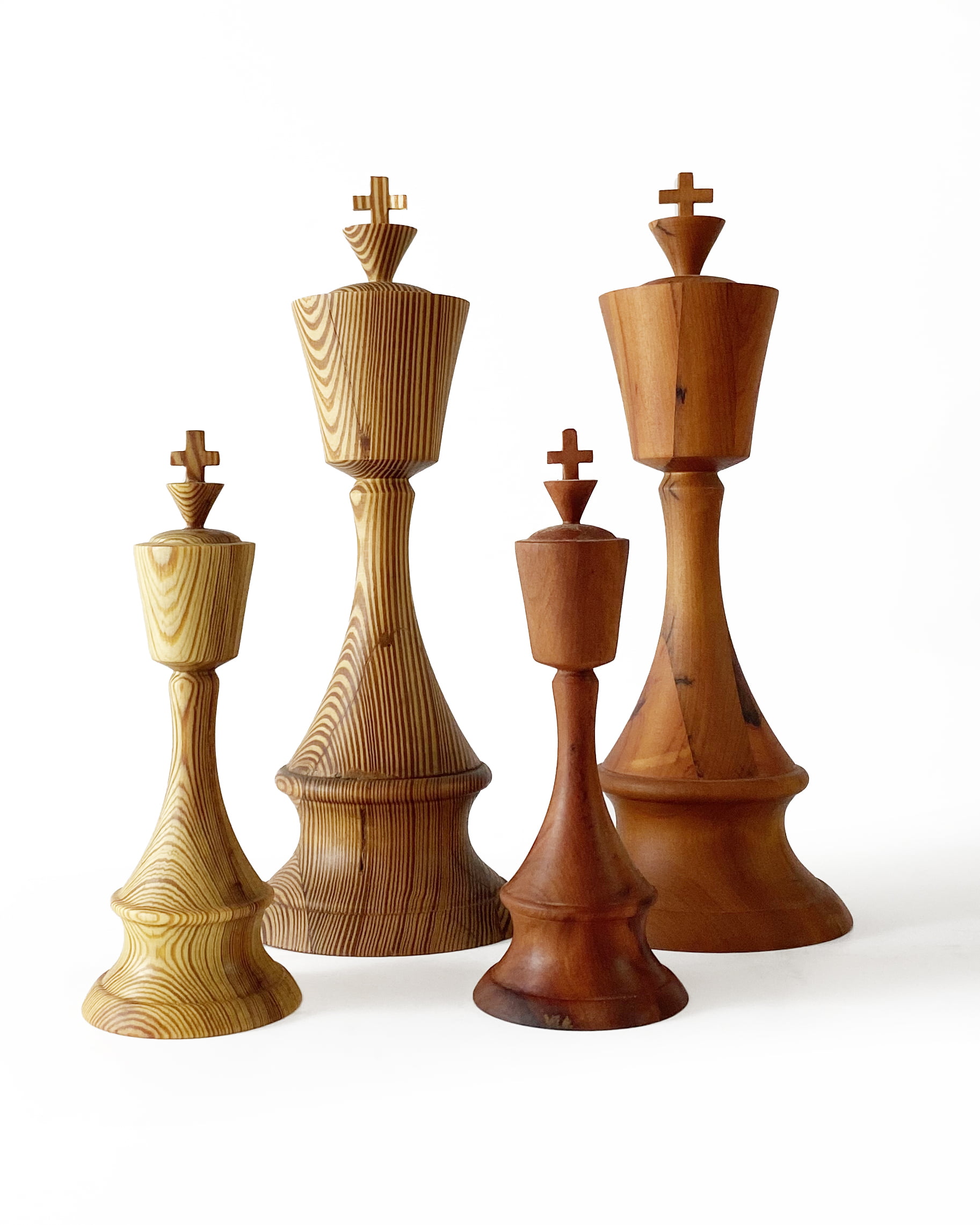 No xadrez cada peça tem o seu nome, um valor relativo, bem como a